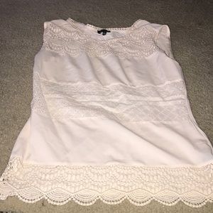 Limited sleeveless top